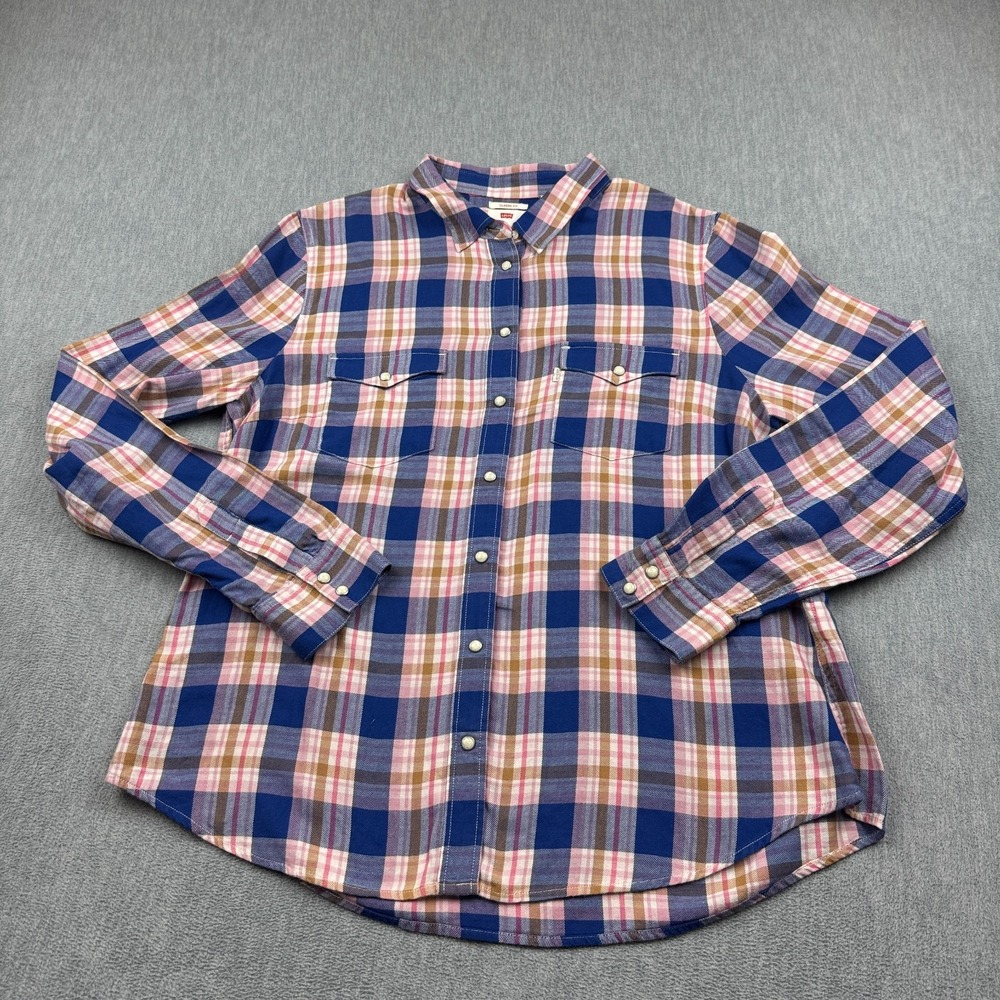 Levis Shirt Women XL Pink Long Sleeve Flannel Plaid Pearl Snap Classic Fit